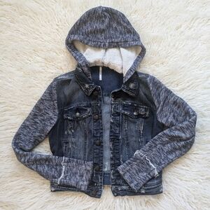 Free People Distressed Denim Jacket Blue Jean Vest Hoodie Women's XS